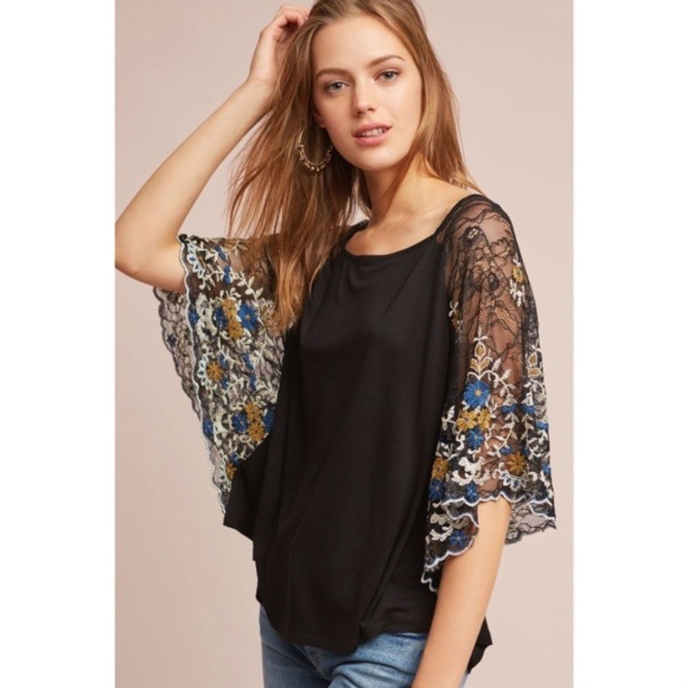 Anthropologie AKEMI + KIN Callista Embroidered Lace Flutter Sleeve Top Medium